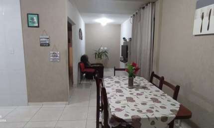 Casa com 4 dormitórios à venda, 100 m² por R$ 400.000 - Jardim Aeroporto - Pouso Alegre/MG