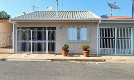 Casa com 2 dormitórios à venda, 59 m² por R$ 330.000,00 - Shangrilá - Pouso Alegre/MG