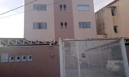 Apartamento com 2 dormitórios à venda, 70 m² por R$ 190.000,00 - Pão de Açúcar - Pouso Alegre/MG