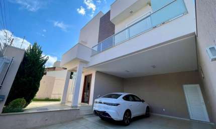Casa com 4 dormitórios à venda, 253 m² por R$ 1.270.000,00 - Parque Ibirá - Pouso Alegre/MG