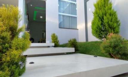 Casa com 3 dormitórios à venda, 128 m² por R$ 640.000,00 - Jardim Paraíso - Pouso Alegre/MG