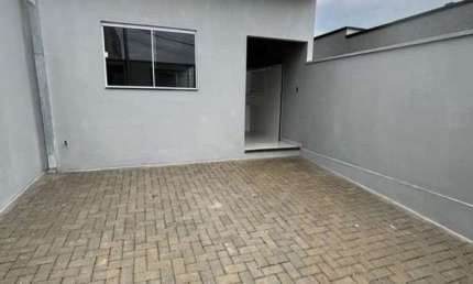 Casa com 2 dormitórios à venda, 64 m² por R$ 320.000,00 - Parque Real - Pouso Alegre/MG