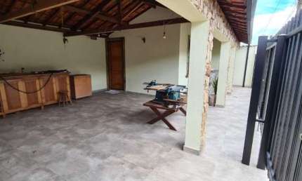 Casa com 3 dormitórios à venda, 201 m² por R$ 800.000,00 - Costa Rios - Pouso Alegre/MG