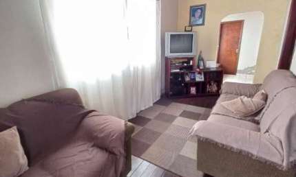 Casa com 3 dormitórios à venda, 128 m² por R$ 450.000,00 - Centro - Pouso Alegre/MG