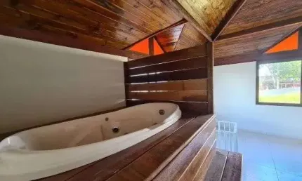 Apartamento com 2 dormitórios à venda, 109 m² por R$ 550.000,00 - Esplanada - Pouso Alegre/MG