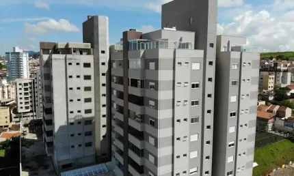 Cobertura com 4 dormitórios à venda, 194 m² por R$ 2.000.000,00 - Medicina - Pouso Alegre/MG