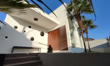 Casa com 3 dormitórios à venda, 300 m² por R$ 1.500.000,00 - Altavile - Pouso Alegre/MG