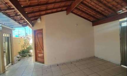 Casa com 3 dormitórios à venda, 147 m² por R$ 590.000 - Árvore Grande - Pouso Alegre/Minas Gerais