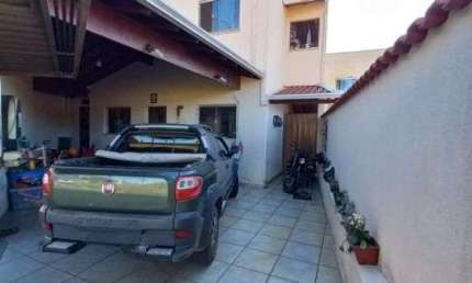 Casa com 4 dormitórios à venda, 118 m² por R$ 550.000,00 - Colina Verde - Pouso Alegre/MG