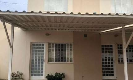 Casa com 2 dormitórios à venda, 67 m² por R$ 220.000,00 - Jardim São Fernando - Pouso Alegre/MG