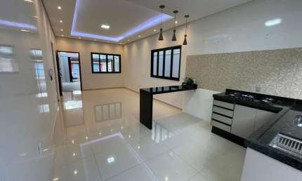 Casa com 3 dormitórios à venda, 122 m² por R$ 600.000,00 - Monte Carlo - Pouso Alegre/MG