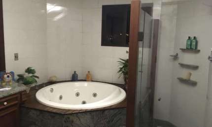 Apartamento com 4 dormitórios à venda, 227 m² por R$ 1.300.000,00 - Centro - Pouso Alegre/MG