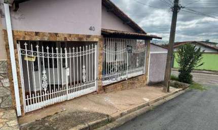 Casa com 3 dormitórios à venda, 125 m² por R$ 390.000 - Costa Rios - Pouso Alegre/MG