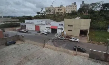 Barracão para alugar, 2600 m² por R$ 90.000/mês - Paraíso - Pouso Alegre/MG