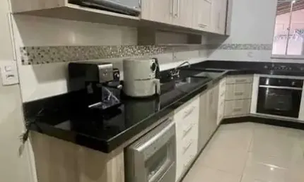 Casa com 2 dormitórios à venda, 138 m² por R$ 580.000,00 - Parque dos Fontes - Pouso Alegre/MG