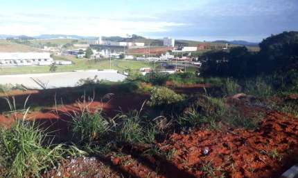 Terreno à venda, 2800 m² por R$ 980.000,00 - São Fernando - Pouso Alegre/MG
