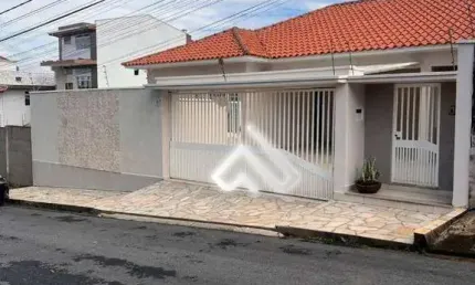 Casa com 5 dormitórios à venda, 353 m² por R$ 1.300.000 - Santa Doroteia - Pouso Alegre/Minas Gerais