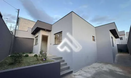 Casa com 3 dormitórios à venda, 92 m² por R$ 520.000,00 - Parque Real - Pouso Alegre/MG