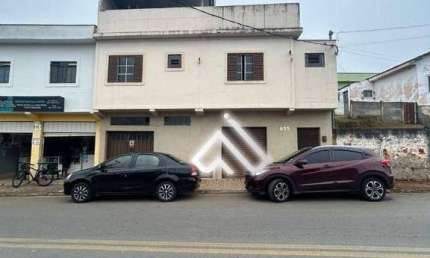 Casa com 5 dormitórios à venda, 420 m² por R$ 850.000,00 - São João - Pouso Alegre/MG