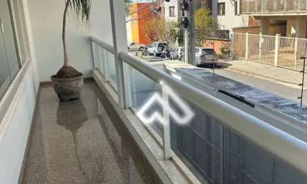 Casa com 4 dormitórios à venda, 362 m² por R$ 2.300.000 - Santa Doroteia - Pouso Alegre/MG