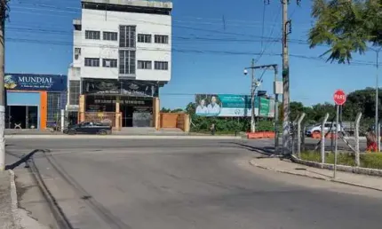 Kitnet com 1 dormitório à venda, 30 m² por R$ 150.000,00 - Centro - Pouso Alegre/MG