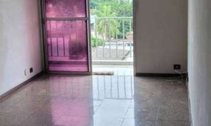 Amplo apartamento de 3 quartos, 80 m² no centro da Taquara!