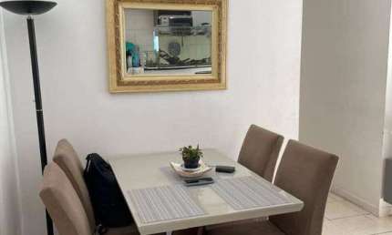 Lindo apartamento mobiliado de 2 quartos no condomínio Caminhos da Barra