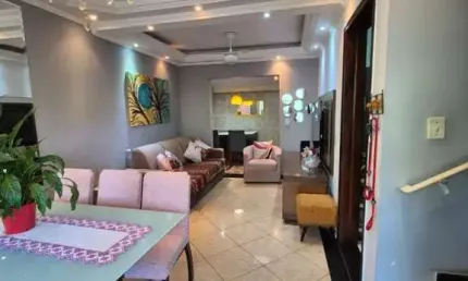 Sobrado com 3 dormitórios à venda, 101 m² por R$ 650.000,00 - Vila Metalúrgica - Santo André/SP