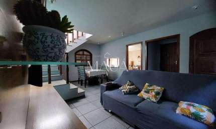 Casa à venda em Duque de Caxias, Engenho do Porto, com 4 quartos, com 240 m²