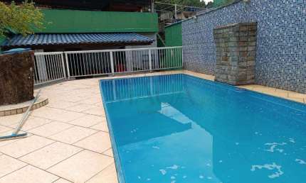 Casa à venda em Duque de Caxias, Jardim Primavera, com 3 quartos, com 70 m²