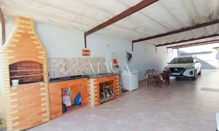 Casa à venda em Duque de Caxias, Saracuruna, com 2 quartos, com 189 m²