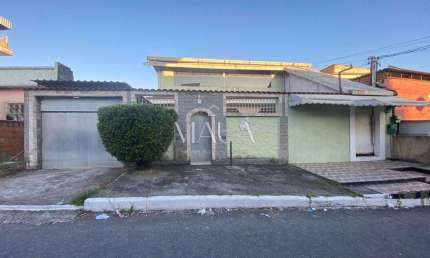 Casa à venda em Duque de Caxias, Parque Beira Mar, com 4 quartos, com 300 m², Didimo da Veiga