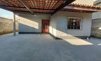 Casa à venda em Duque de Caxias, Saracuruna, com 4 quartos, com 54.3 m²