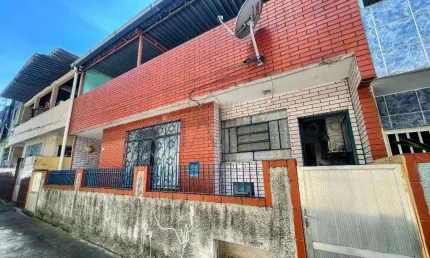 Casa à venda em Duque de Caxias, Parque Centenário, com 2 quartos, com 56 m², Francisca Thomé 225