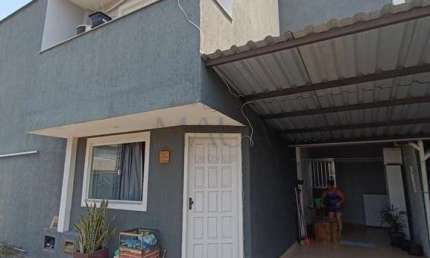Casa à venda em Duque de Caxias, Olavo Bilac, com 2 quartos, com 64.04 m², Stilo Residencial