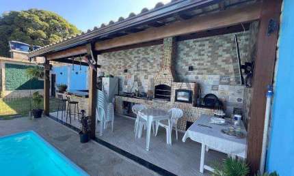 Casa à venda em Duque de Caxias, Saracuruna, com 1 quarto, com 16 m², Residencial Rua do Teatro