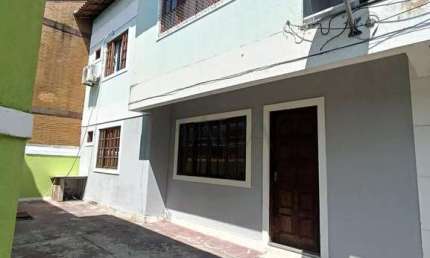 Casa à venda em Duque de Caxias, Jardim Primavera, com 2 quartos, com 54.78 m²