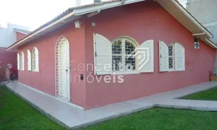 Casa com 4 quartos à venda no Centro, Ponta Grossa 