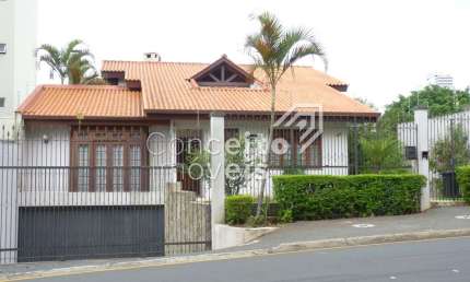 Residência Alto Padrão com Piscina - Jardim América
