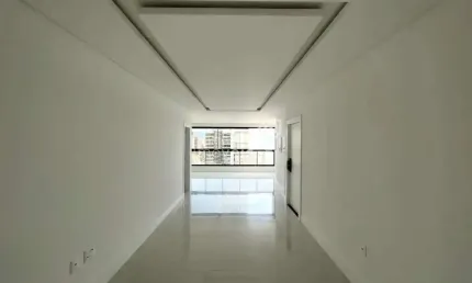 Apartamento com 3 quartos à venda na Avenida Senador Atílio Fontana, 933, Balneário Perequê, Porto Belo