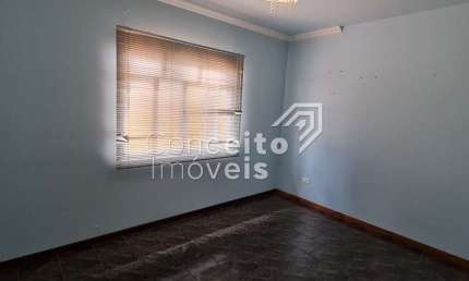 Casa comercial com 2 salas à venda na Rua Vicente Spósito, 317, Uvaranas, Ponta Grossa
