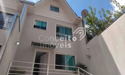 Casa com 3 quartos à venda na Rua Padre Renato Canta, 209, Jardim Carvalho, Ponta Grossa