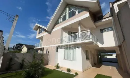 Casa com 3 quartos à venda na Rua Doutor Antônio Schwansee, 657, Estrela, Ponta Grossa