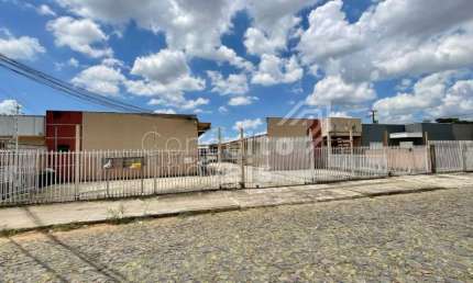 Apartamento com 1 quarto para alugar na Rua Xavier de Souza, 152, Uvaranas, Ponta Grossa