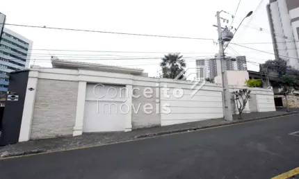 Casa com 3 quartos à venda na Rua General Osório, 490, Centro, Ponta Grossa