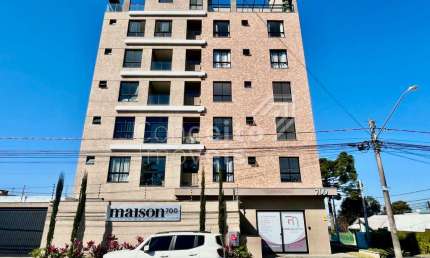 Ediifício Maison 700 - Jardim Carvalho - Apartamento