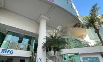 Apartamento com 3 quartos à venda na Rua 1131, 101, Centro, Balneário Camboriú