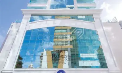 Apartamento com 3 quartos à venda na Rua 1208, 240, Meia Praia, Itapema