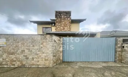 Casa ampla à venda - Vila Nova - Joinville/SC 218 m²