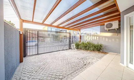 Casa com 3 quartos à venda na Vila Nova, Joinville 